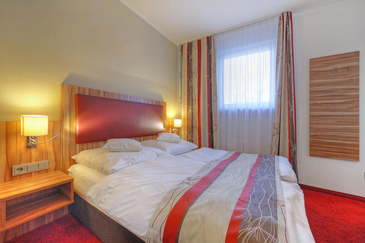 Hotel Da Vinci โกรเบนเซลล์ ภายนอก รูปภาพ