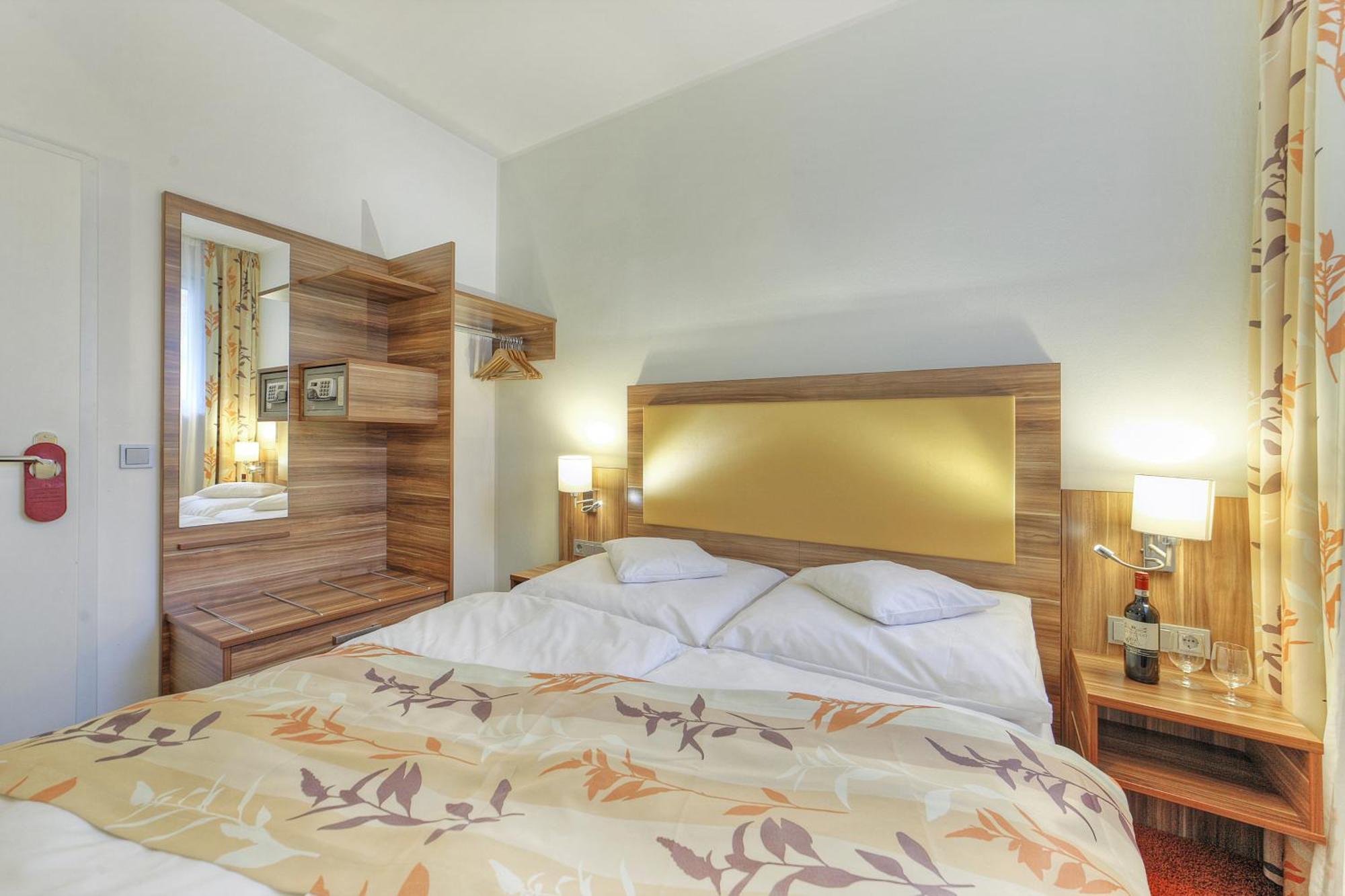 Hotel Da Vinci โกรเบนเซลล์ ห้อง รูปภาพ